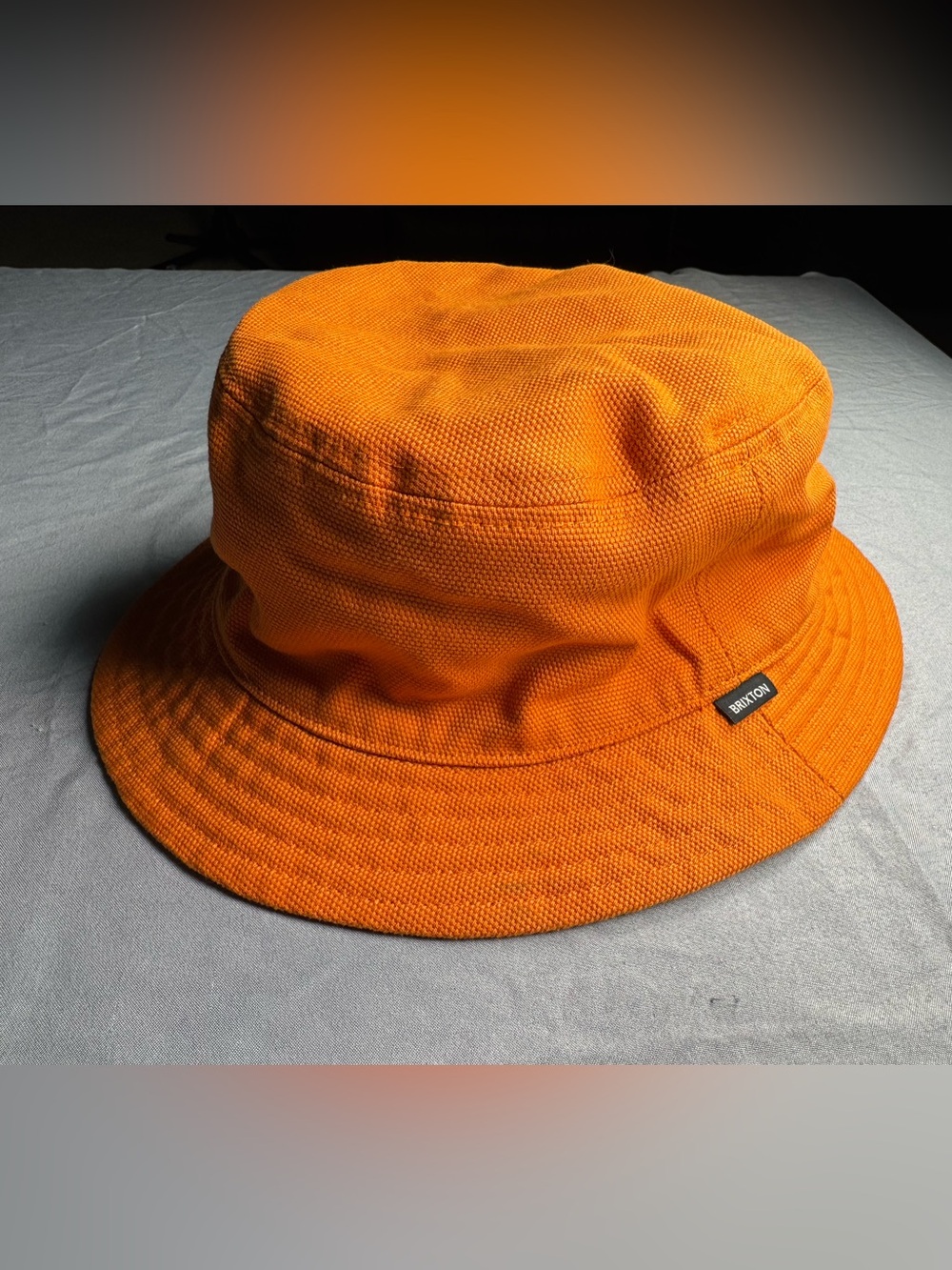 Brixton Reversible Orange Bucket Hat Quilted nylon and Cotton Canva Blokecore un
